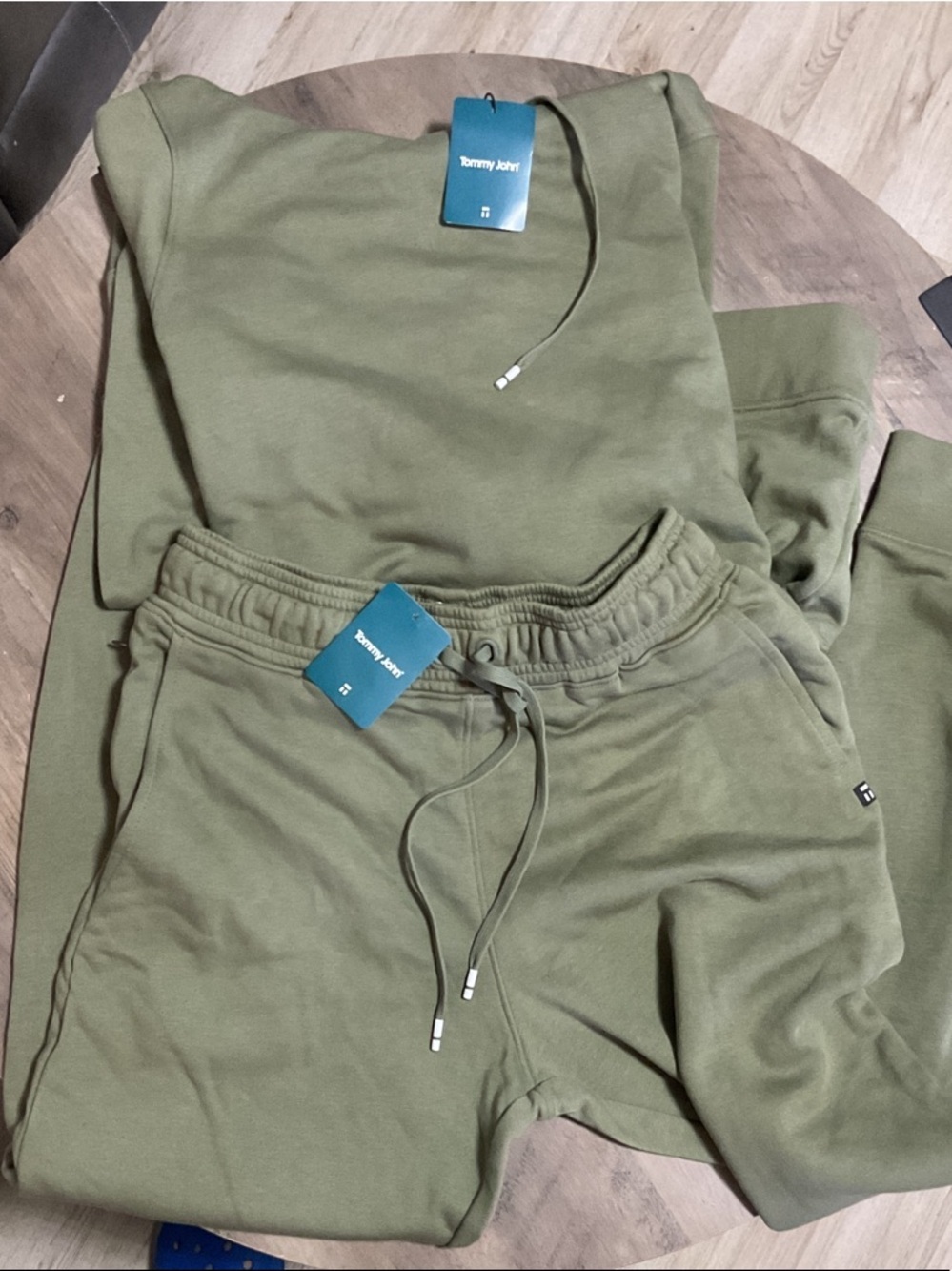 Tommy John Olive Lounge Crewneck & Drawstring Joggers